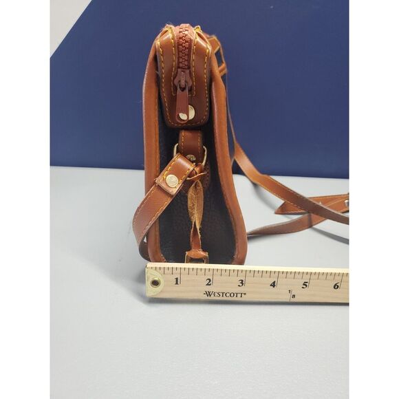 Vintage Dooney & Bourke Crossbody Purse/Bag Womens Navy‎ Brown Pebble Leather - Picture 14 of 16